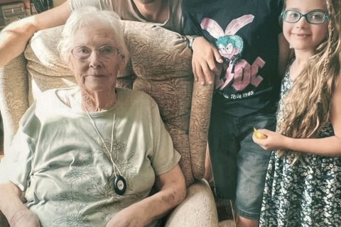 Britin wohnt 102 Jahre im selben Haus - und verkauft es nun