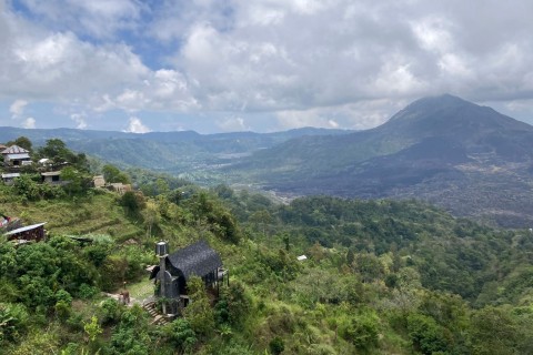 Touristen und heilige Berge: Bali kämpft um seine Würde